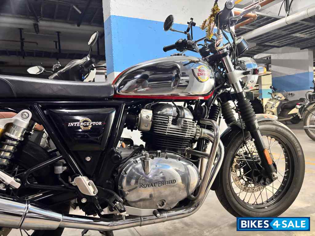 Royal Enfield Interceptor 650 Twin