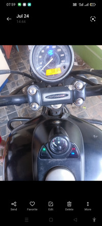 Bajaj Avenger Street 220 2017 Model