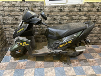 Yamaha Cygnus Ray ZR