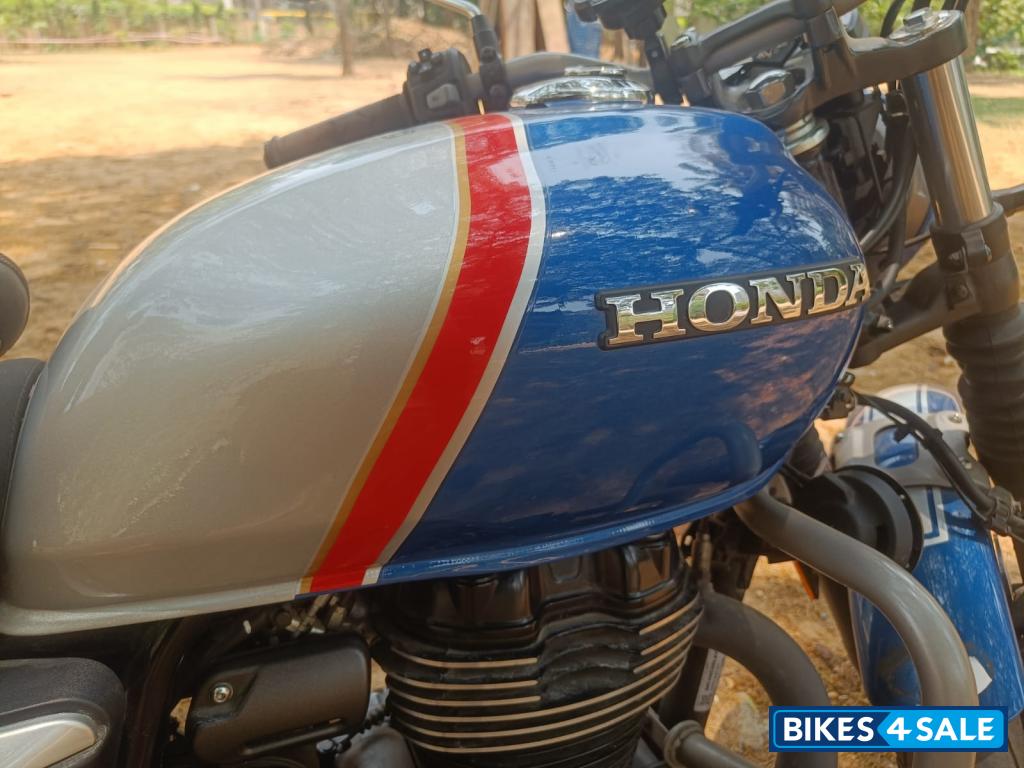 New Hue Blue Honda CB350RS New Hue Edition