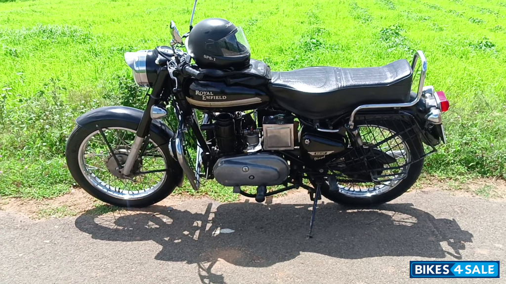 Black Royal Enfield  Diesel bullet 1983 model