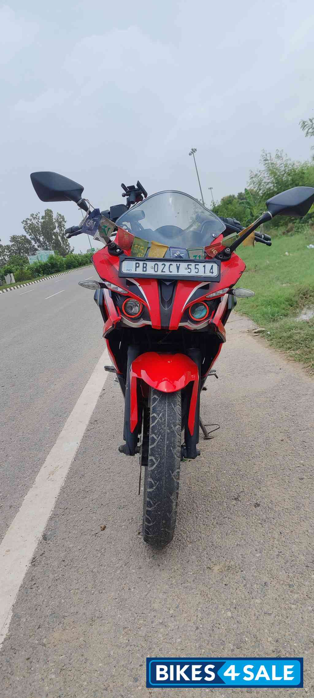 Bajaj Pulsar RS 200