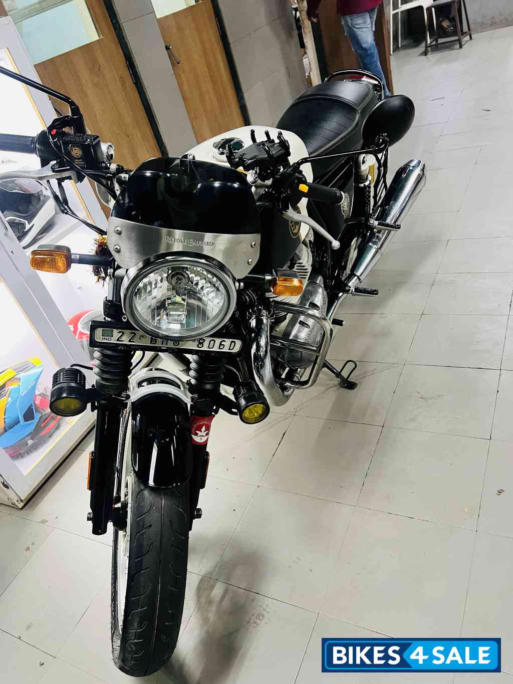 Black & White Royal Enfield Continental GT 650 Black & White Royal Enfield Continental GT 650