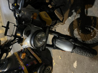 Royal Enfield Scram 411