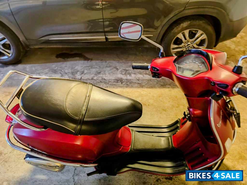 Vespa SXL 150