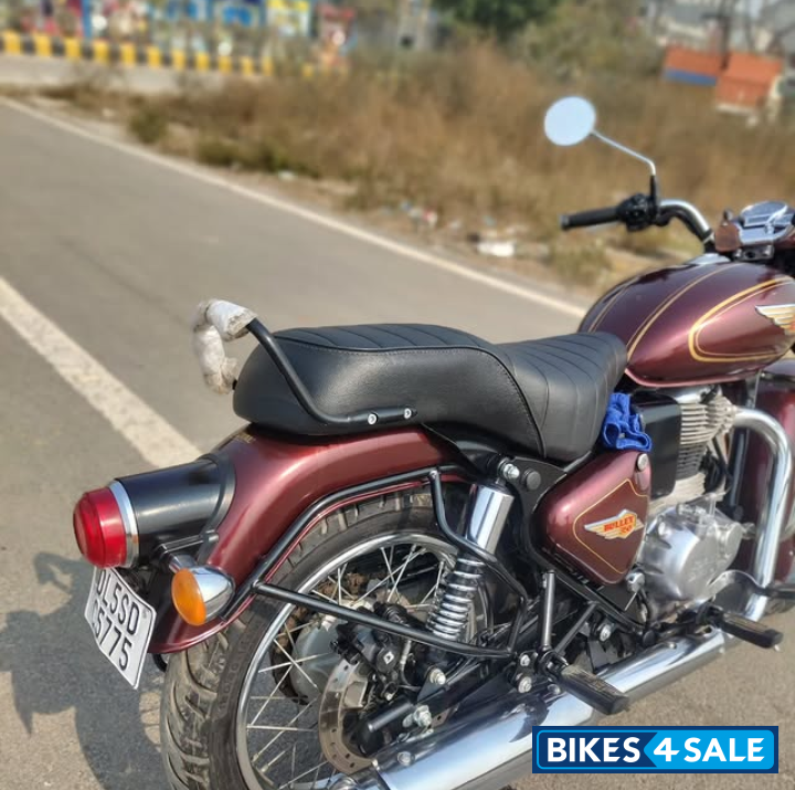 Maroon Royal Enfield Bullet Standard 350