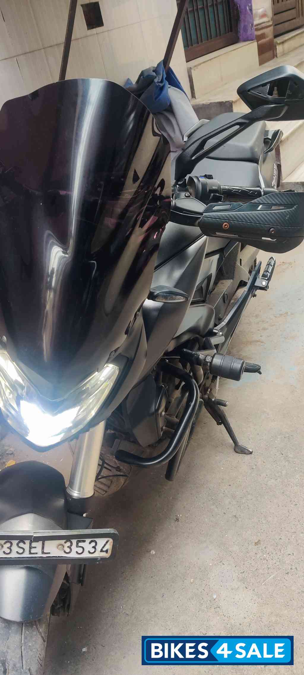 Bajaj Dominar 400 ABS BS6