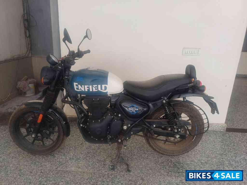 Royal Enfield Hunter 350 Metro
