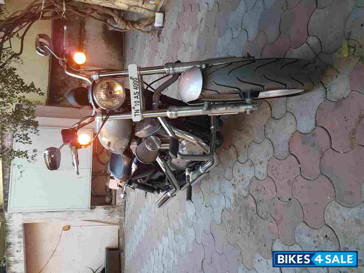 Silver Pearl Harley Davidson Superlow