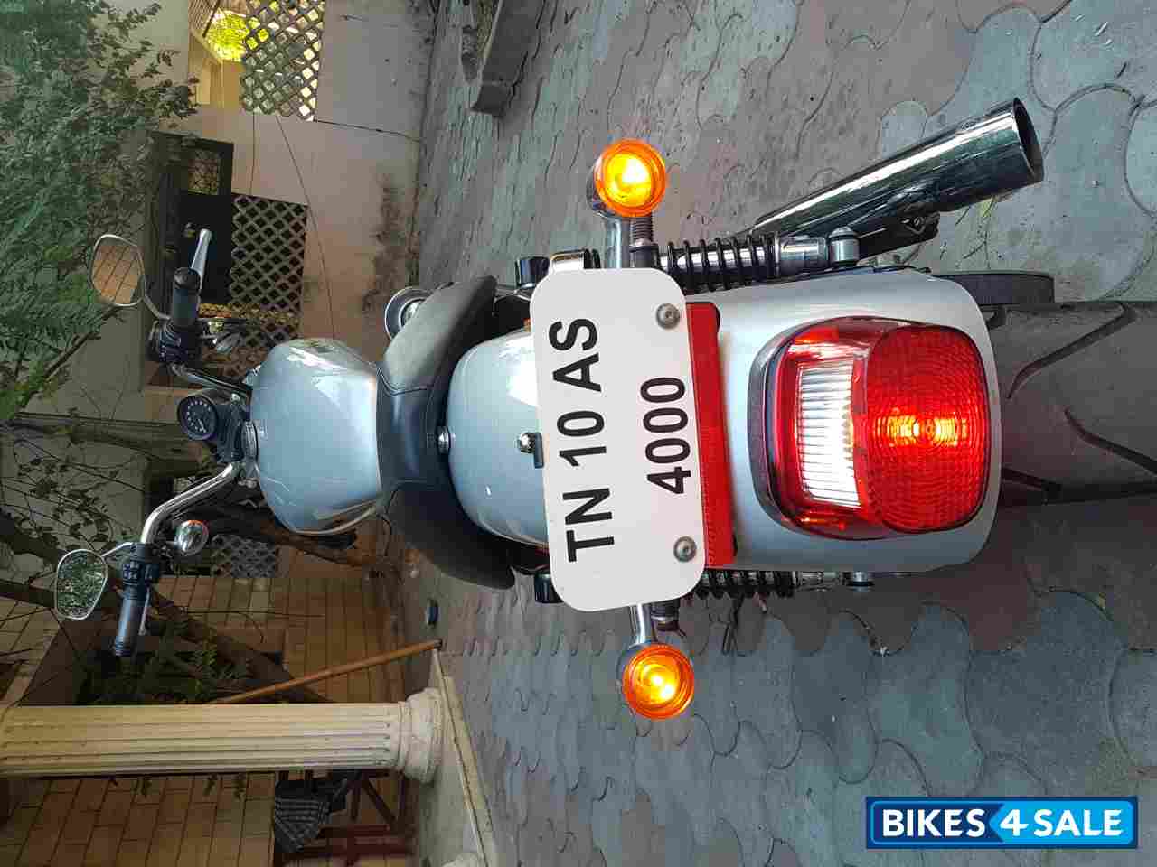 Silver Pearl Harley Davidson Superlow