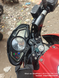 Red Bajaj Pulsar NS 160 BS6