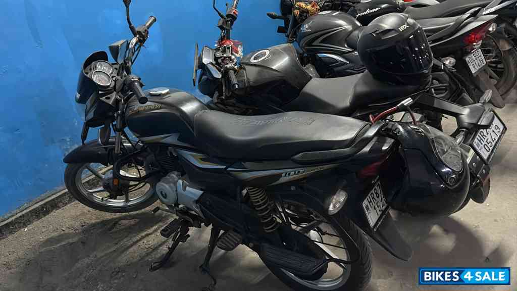 Bajaj Platina 100 ES BS6