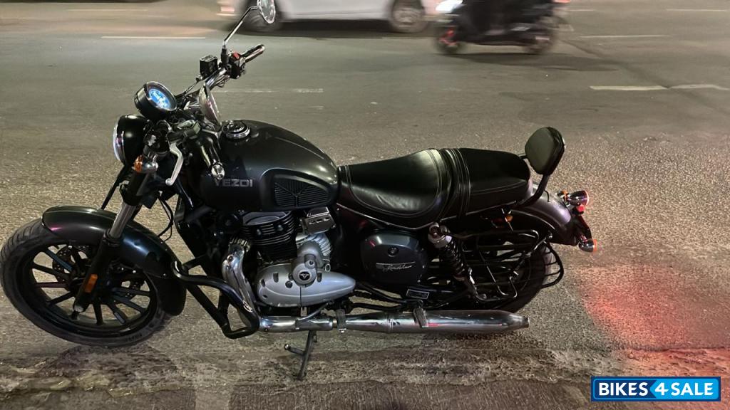 Yezdi Roadster Chrome