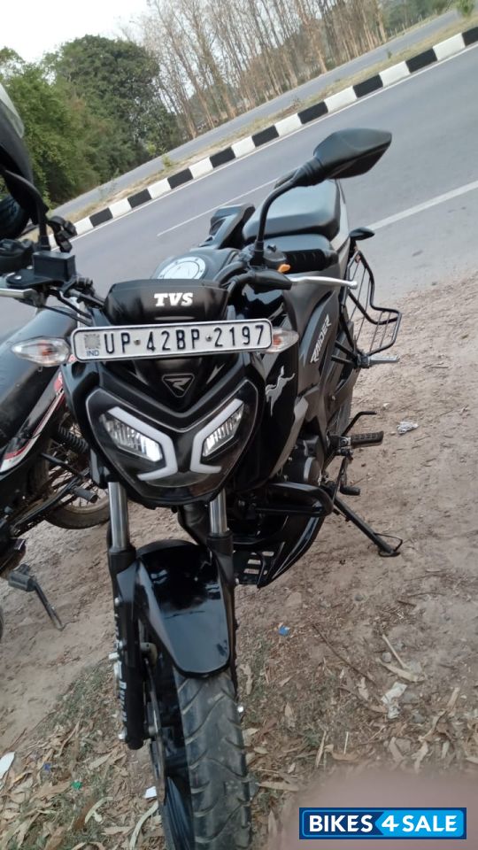 TVS Raider SX