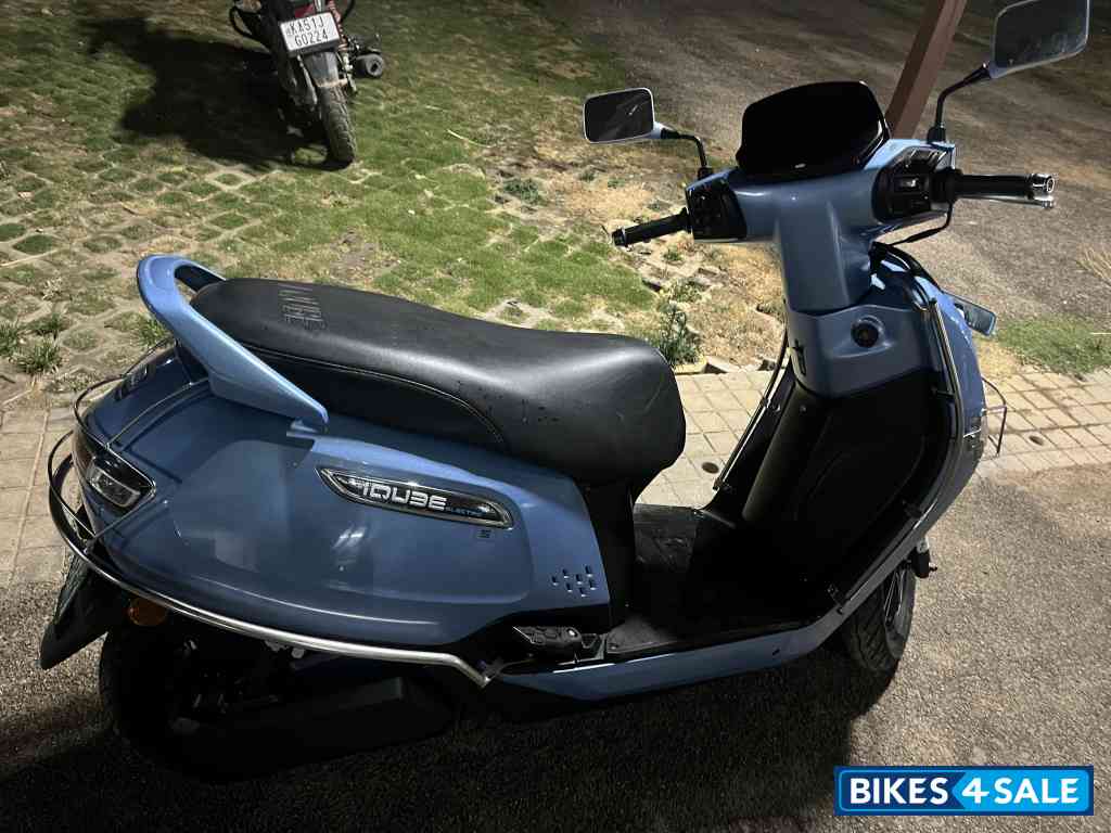 TVS iQube S