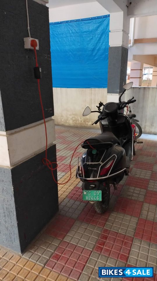 Bajaj Chetak Premium