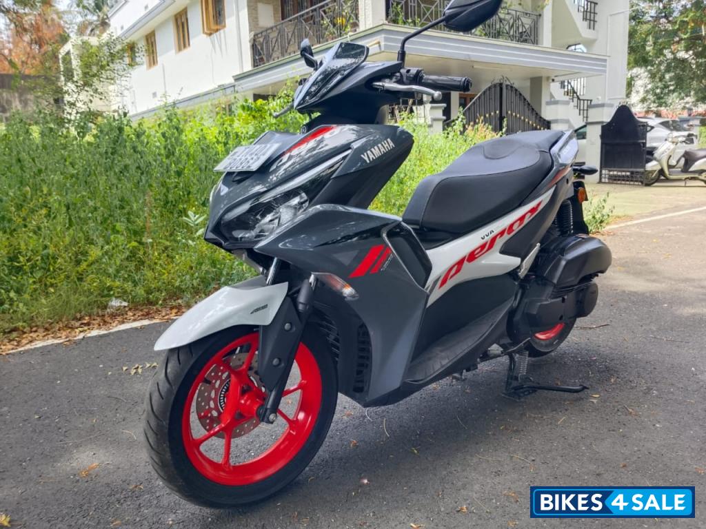 Grey Yamaha Aerox 155