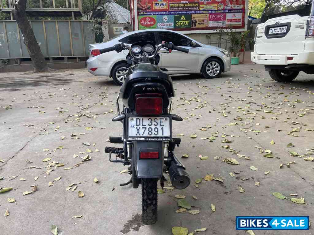 Hero Splendor Plus Black and Accent