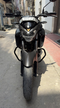 Yamaha FZ25