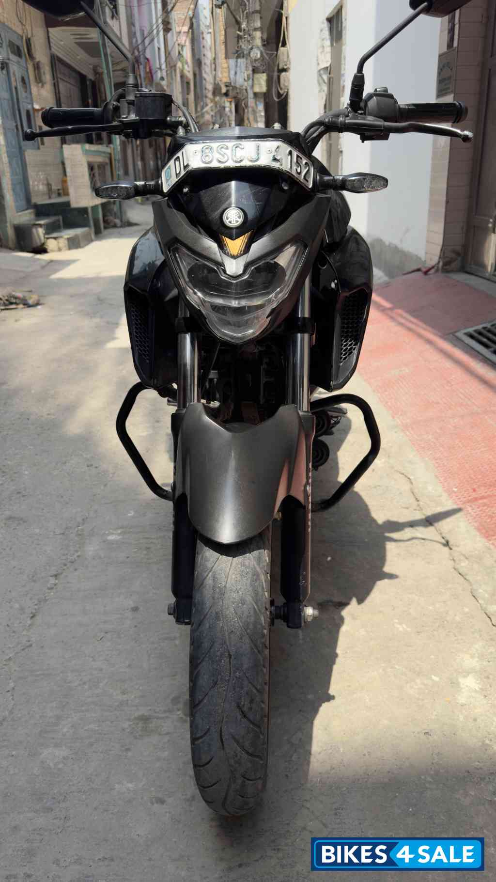 Yamaha FZ25