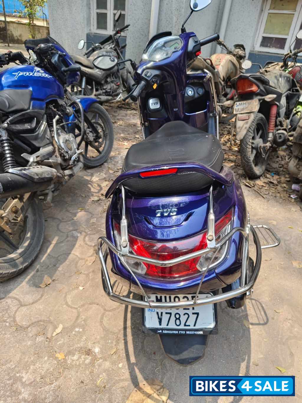 Blue TVS Jupiter 125