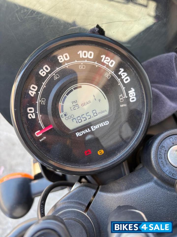 Royal Enfield Hunter 350 Retro