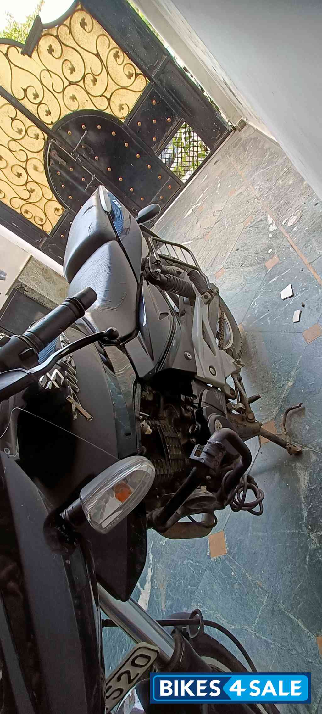 Bajaj Pulsar 180 DTSi Bajaj Pulsar 180 DTSi