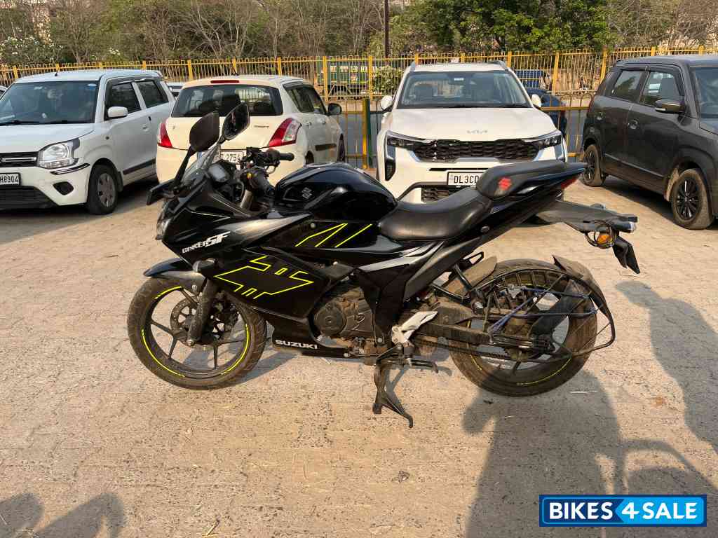 Suzuki Gixxer SF BS6