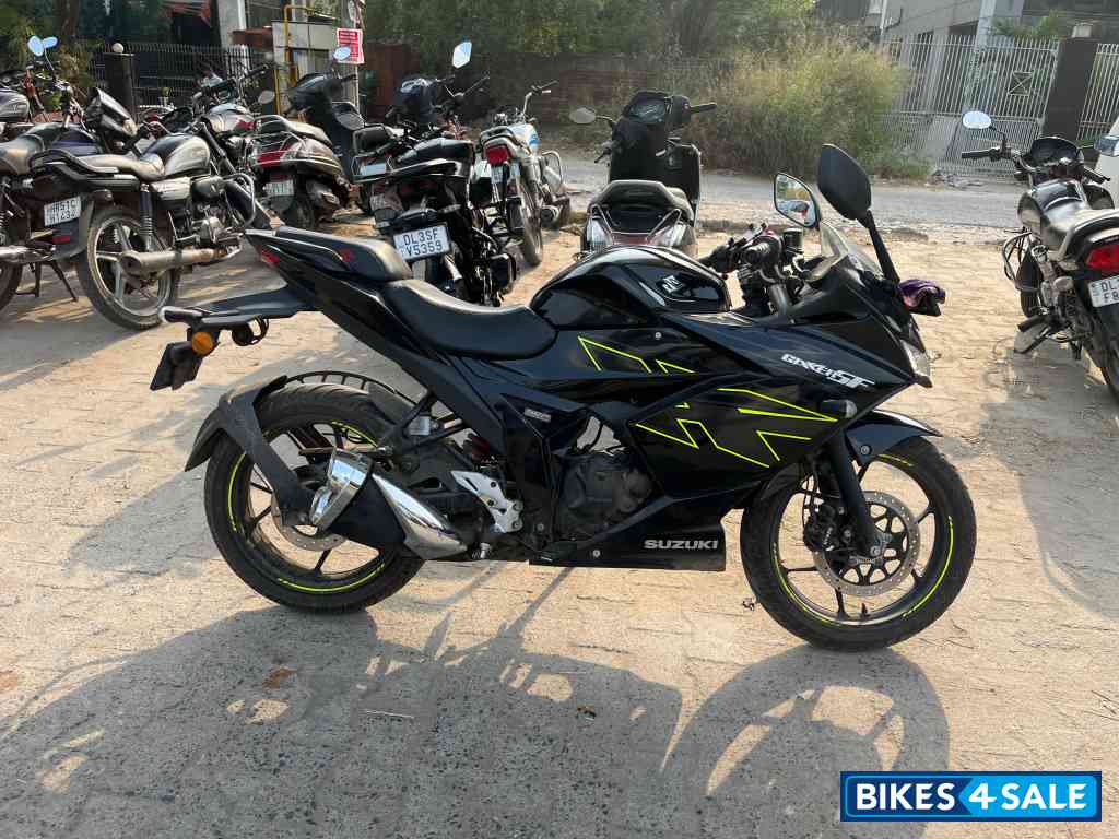 Suzuki Gixxer SF BS6