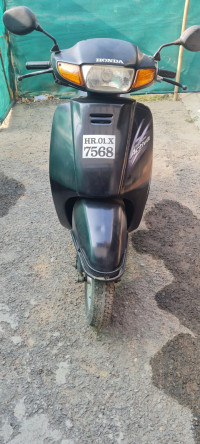 Black Honda Activa