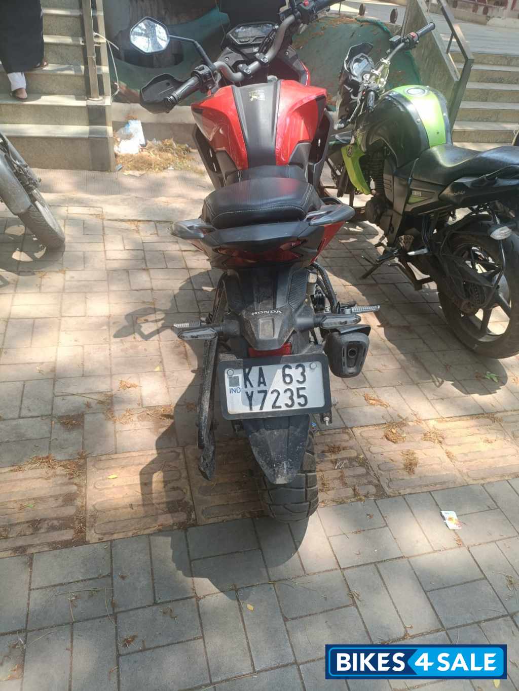 Honda CB200X