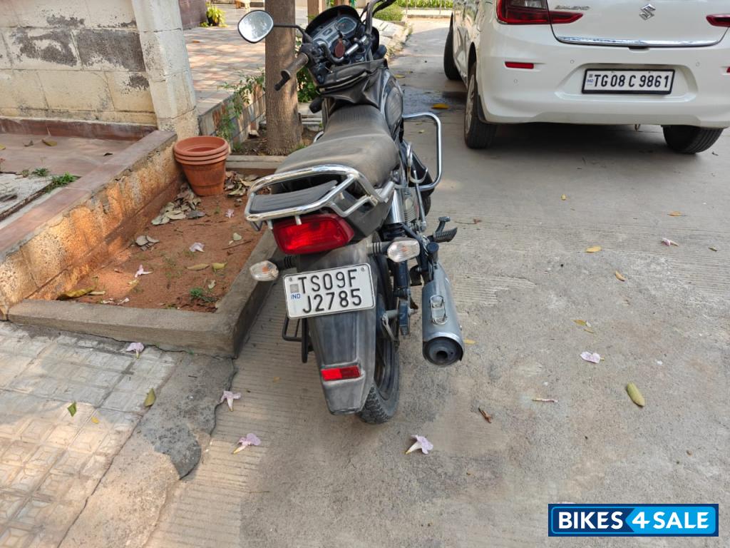 Black TVS Radeon BS6