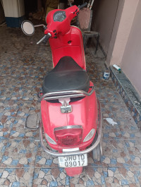 Red Vespa VXL 125