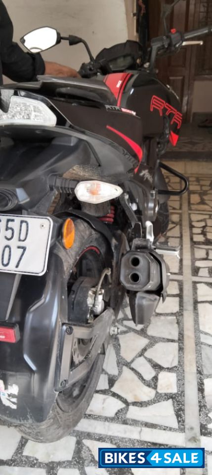 Black TVS Apache RTR 200 4V ABS Race Edition 2.0