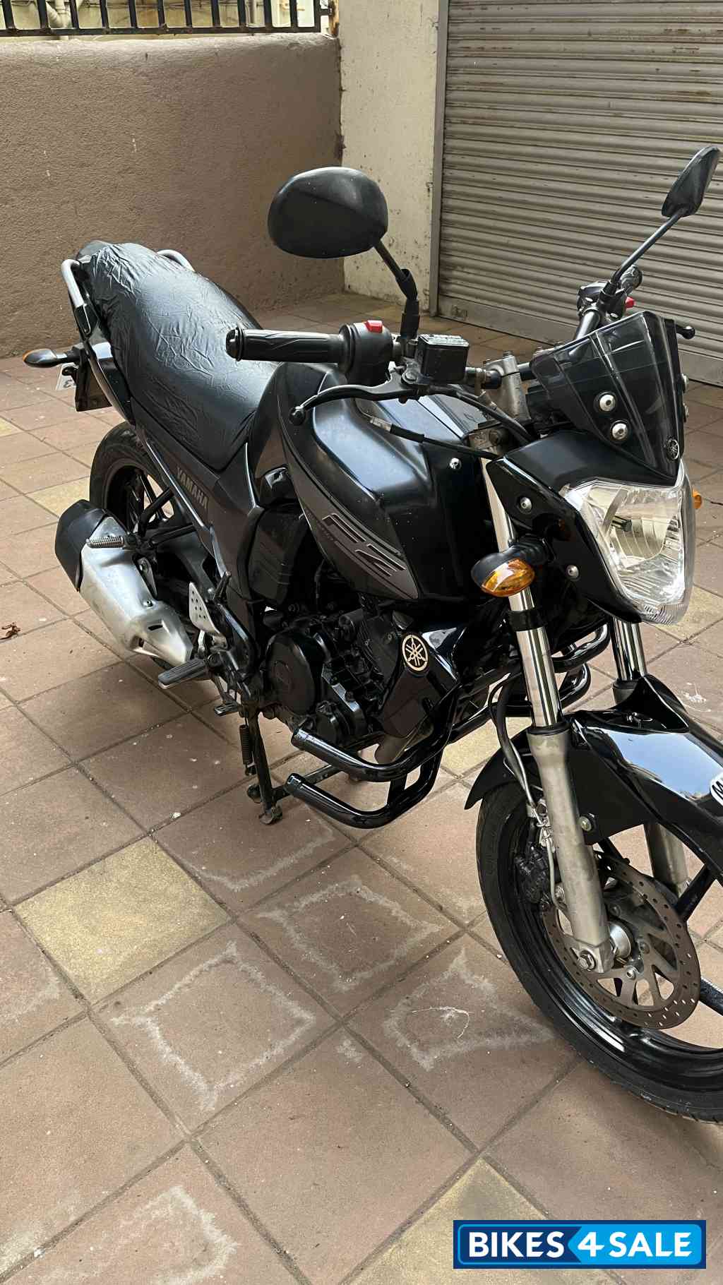 Yamaha FZ-S FI V2