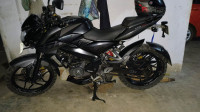Black Bajaj Pulsar NS200