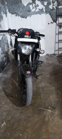 Black TVS Apache RTR 160 4V