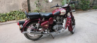 Royal Enfield Classic 500