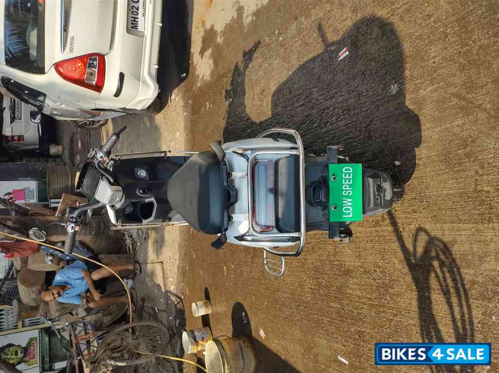 White BGauss A2 Lithium Ion White BGauss A2 Lithium Ion