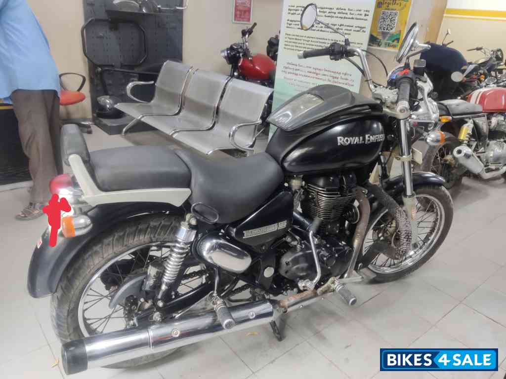 Black Royal Enfield Thunderbird TwinSpark 350