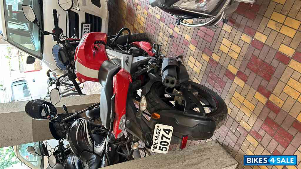 TVS Apache RTR 160 4V