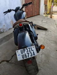 Matt Charcoal Grey Jawa Perak BS6