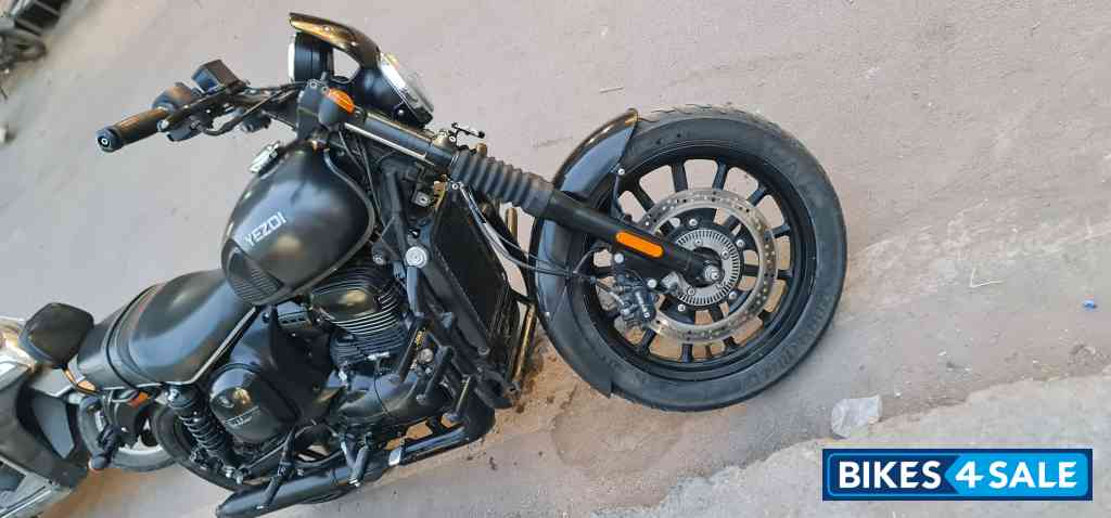 Smoke Grey Yezdi Roadster Dark