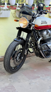 Royal Enfield Interceptor 650 Twin