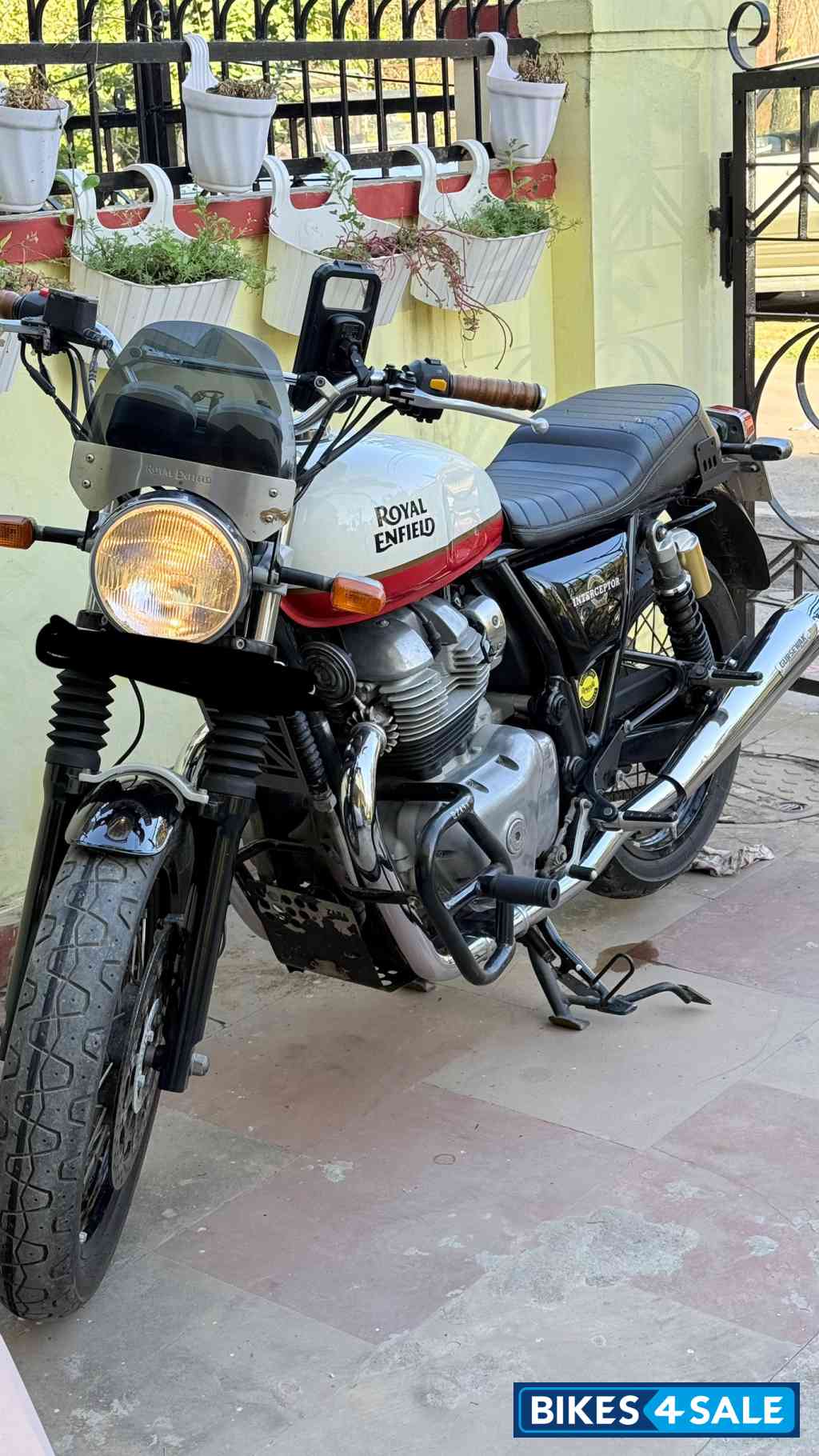 Royal Enfield Interceptor 650 Twin