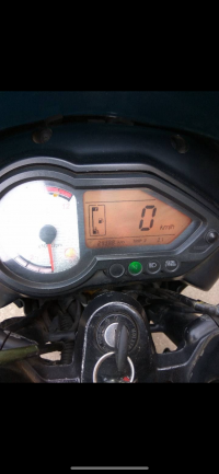 Black Bajaj Pulsar 220 DTSFi