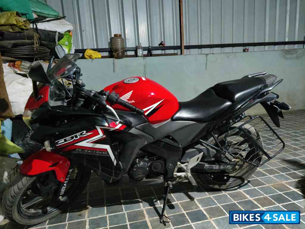 Honda CBR 150R