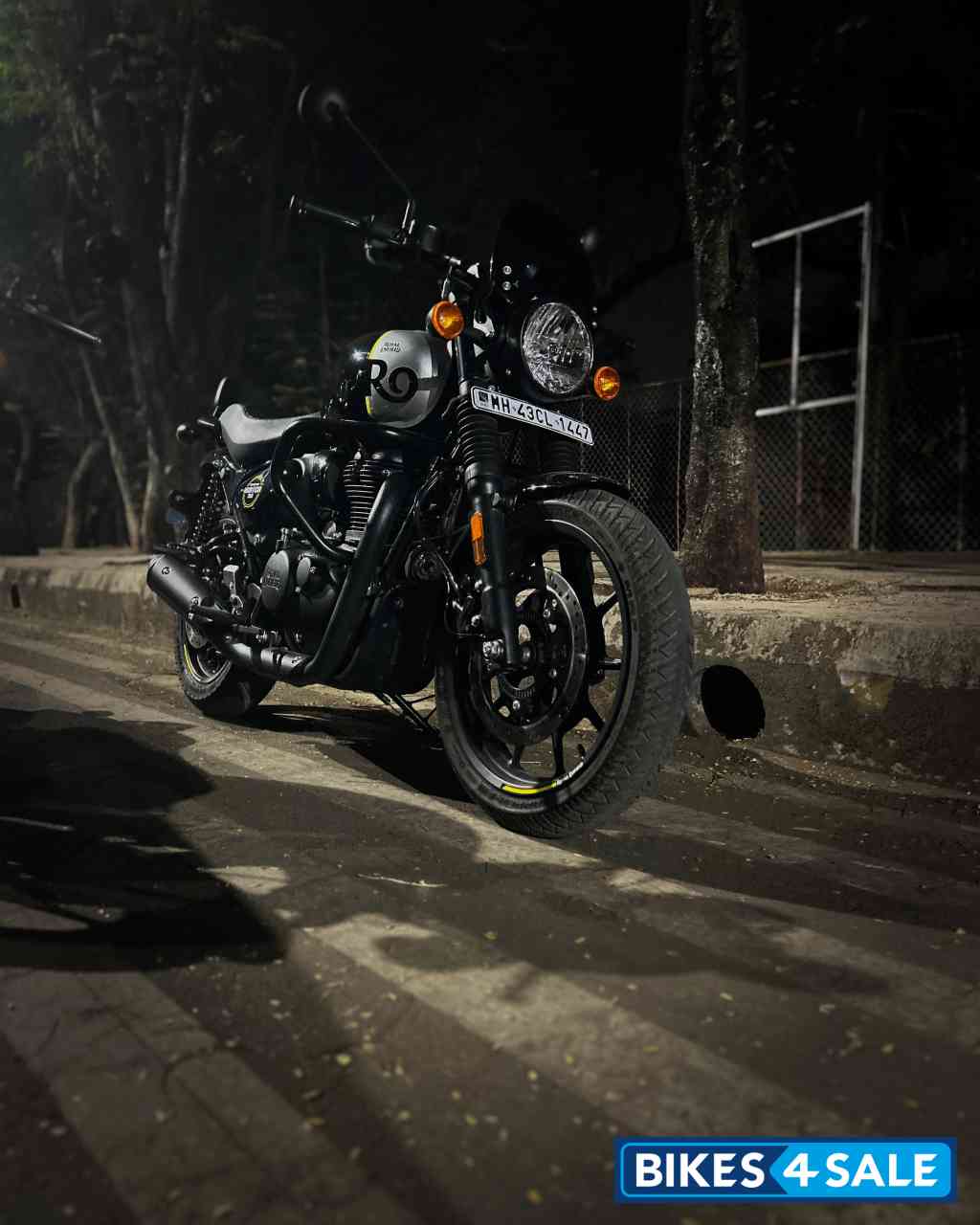 Royal Enfield Hunter 350 Metro