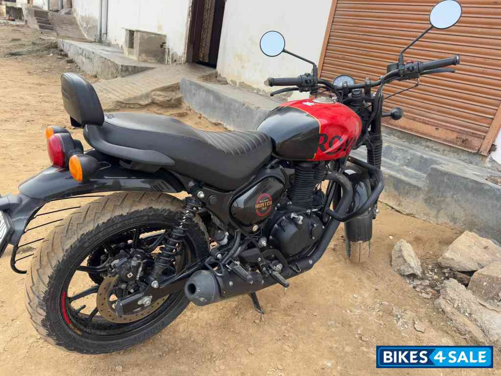 Royal Enfield Hunter 350 Metro