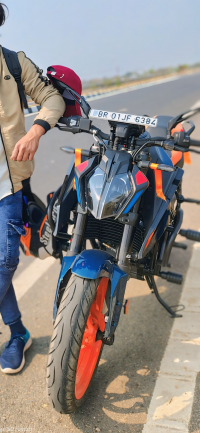 Blue Black KTM Duke 250 2025